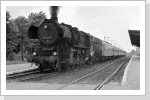 Dann machte sich 52 8131 am Abendzug wieder bereit für die Fahrt nach Stendal in Salzwedel Juli 85