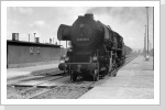 52 8172 rangiert in Brandenburg Hbf Juli 83