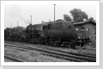 52 8127 und eine weitere Lok als Reserve unter Dampf Juli 84 52 8127 und eine weitere Lok als Reserve unter Dampf Juli 84