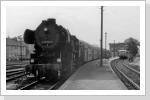 In Neustadt/Dosse angekommen wurde der Zug im Gleisvorfeld umgesetzt und wieder bereitgestellt. 52 8137 spannte dann aber ab