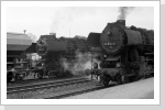 Hier drückt 52 8076 der Est Rathenow ihren Nahgüter nach Neustadt/Dosse zurück um auf die Städtebahnseite umzusetzen. Mai 85 Hier drückt 52 8076 der Est Rathenow ihren Nahgüter nach Neustadt/Dosse zurück um auf die Städtebahnseite umzusetzen. Mai 85