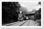Im letzten Abendlich durchfährt Dg 52134 Seddin-Brandenburg die Autobahnbrücke der A 10 bei Werder/Havel Juli 87 Im letzten Abendlich durchfährt Dg 52134 Seddin-Brandenburg die Autobahnbrücke der A 10 bei Werder/Havel Juli 87