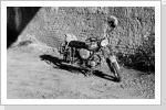 Das ist mein treuer Begleiter, Moped Simson S 51 elektronic 34 000 km bin ich mit ihm von April 87 bis Februar 89 gefahren. Das ist mein treuer Begleiter, Moped Simson S 51 elektronic 34 000 km bin ich mit ihm von April 87 bis Februar 89 gefahren.