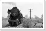 Im April 87 wartet 52 8096 von Trebsen kommend am E-Signal Seelingstädt Im April 87 wartet 52 8096 von Trebsen kommend am E-Signal Seelingstädt
