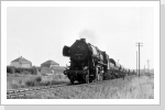Nach Kreuzungshalt fährt 52 8096 dann weiter Richtung Leipzig Aug 86 Nach Kreuzungshalt fährt 52 8096 dann weiter Richtung Leipzig Aug 86