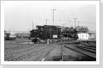 44 1614 kam im Februar 88 RAW frisch mit Neulack zurück ins Bw Engelsdorf. Leider hat der Lokleiter die anwesenden Fotografen des Geländes verwiesen, so das kein Bild von vorn möglich war. 44 1614 kam im Februar 88 RAW frisch mit Neulack zurück ins Bw Engelsdorf. Leider hat der Lokleiter die anwesenden Fotografen des Geländes verwiesen, so das kein Bild von vorn möglich war.