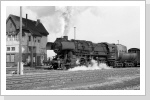 52 8044 setzt ihren Betonmischzug zum unteren Gbf weg Feb 88 52 8044 setzt ihren Betonmischzug zum unteren Gbf weg Feb 88