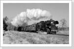 65 1008 hat bei Klein Rössen wieder Fahrt aufgenommen, 52 8120 hängt hinten als SL dran 65 1008 hat bei Klein Rössen wieder Fahrt aufgenommen, 52 8120 hängt hinten als SL dran