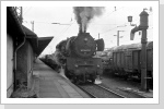 Ende 1985 bespannte 50 3657 den Leersandzug in Glauchau nach Rochlitz