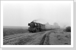 50 3553 kommt mit dem P 19413 aus Thale zurück, hier in Wegeleben Apr86 50 3553 kommt mit dem P 19413 aus Thale zurück, hier in Wegeleben Apr86