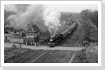 In Blumenberg wurde die Ausfahrt vom Wasserturm aus aufgenommen. Heute ist der Bahnhof nur noch ein Durchfahrtgleis In Blumenberg wurde die Ausfahrt vom Wasserturm aus aufgenommen. Heute ist der Bahnhof nur noch ein Durchfahrtgleis