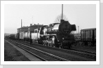 Schön in der Märzabendsonne mit Glanz, 50 3603 setzt den Zug zum Güterbahnhof weg Schön in der Märzabendsonne mit Glanz, 50 3603 setzt den Zug zum Güterbahnhof weg