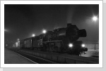 ... und bespannte den Nienhagener Kurzpendel am Bahnsteig 0 in Oschersleben Mai 88