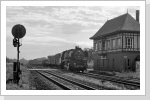 Im Gegenlicht rollt 50 3662 in den Blumenberger Gbf mit N 61744 Juli 88