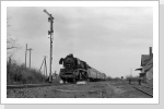 Vor den Toren Stassfurts liegt der Hp Neuendorf mit E-Signal des Güterbahnhof Stassfurt Vor den Toren Stassfurts liegt der Hp Neuendorf mit E-Signal des Güterbahnhof Stassfurt