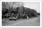 In Perleberg Süd standen derweil die Zeitzeugen der einstigen Öl Zeit und 44 2264 ex. Bw Rostock Mai 83 In Perleberg Süd standen derweil die Zeitzeugen der einstigen Öl Zeit und 44 2264 ex. Bw Rostock Mai 83