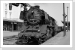 50 3561 kam mit dem Dg aus Hagenow Land und macht hier Personalwechsel in Wittenberge Mai 85 50 3561 kam mit dem Dg aus Hagenow Land und macht hier Personalwechsel in Wittenberge Mai 85