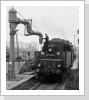 50 3642 war im Juli 86 für Wittstock unter Dampf. Aus dem Zug heraus habe ich die Lok am Wasserkran erwischt 50 3642 war im Juli 86 für Wittstock unter Dampf. Aus dem Zug heraus habe ich die Lok am Wasserkran erwischt