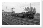50 3696 erreicht Wustermark Ort mit einem Kesselzug Mai 87 50 3696 erreicht Wustermark Ort mit einem Kesselzug Mai 87