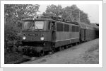 211 010 mit S-Bahnzug in Finkenkrug Juli 85